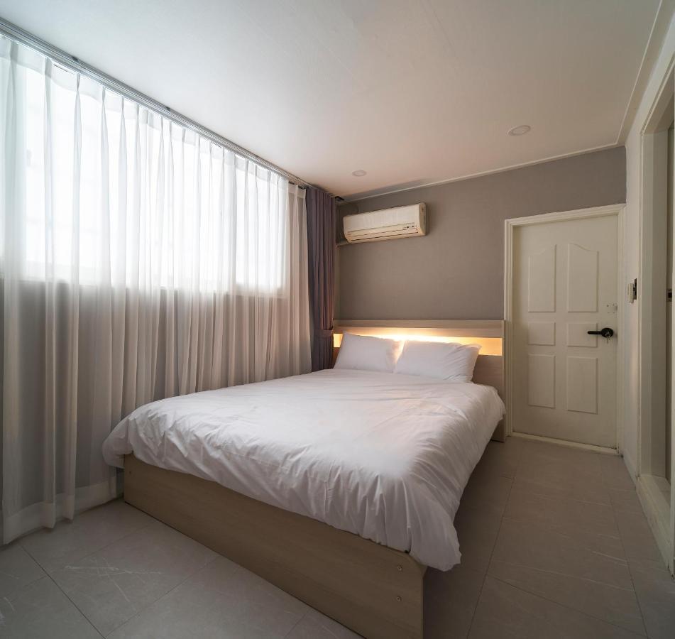 Jinsim House In Hongdea Pangsapuri Seoul
