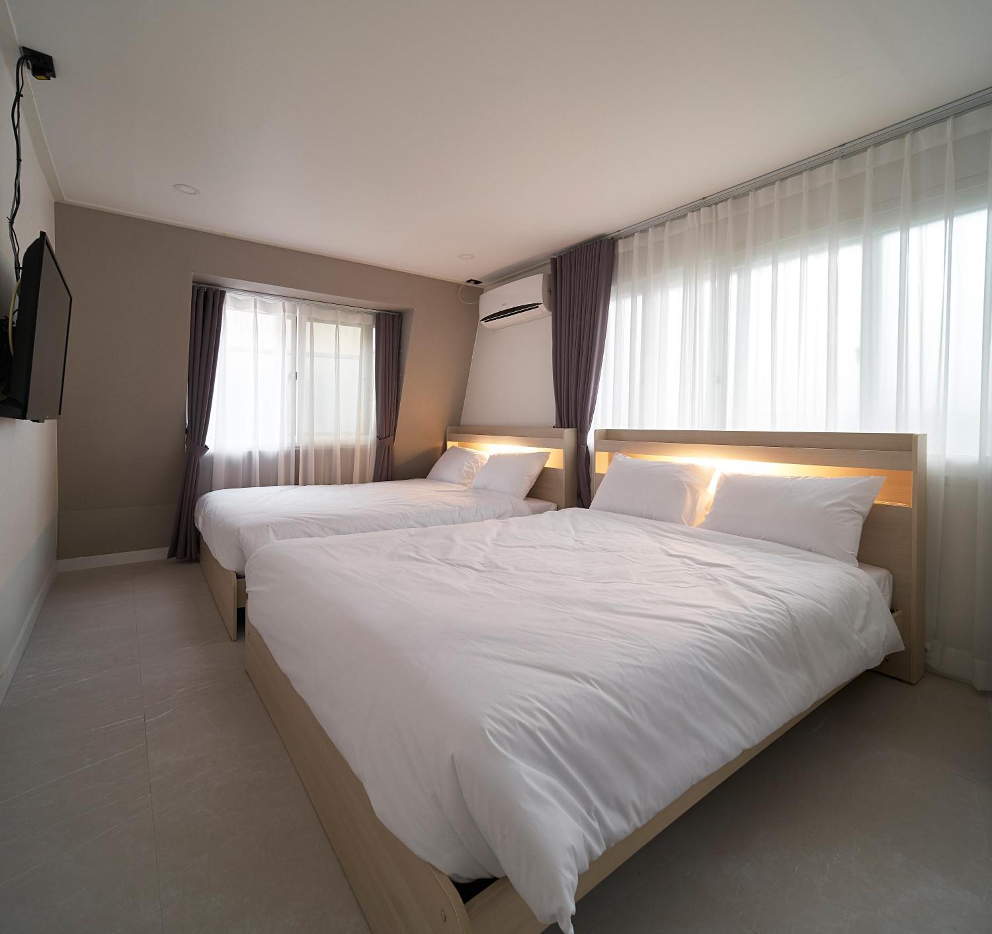 Jinsim House In Hongdea Pangsapuri Seoul